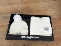 Karl Lagerfeld шапка/шал