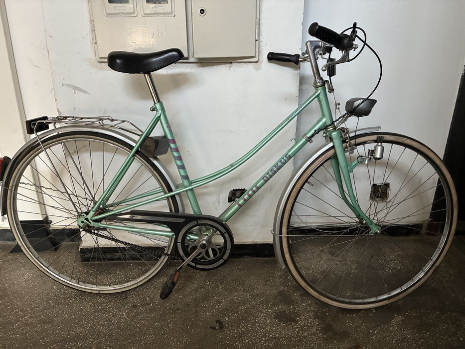 Bicicleta Dama 3 viteze in butuc/frana torpedou