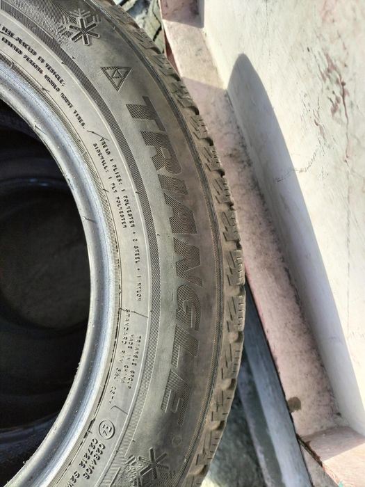 Комплект БУ шины TRIANGLE, размер 185/65R15.