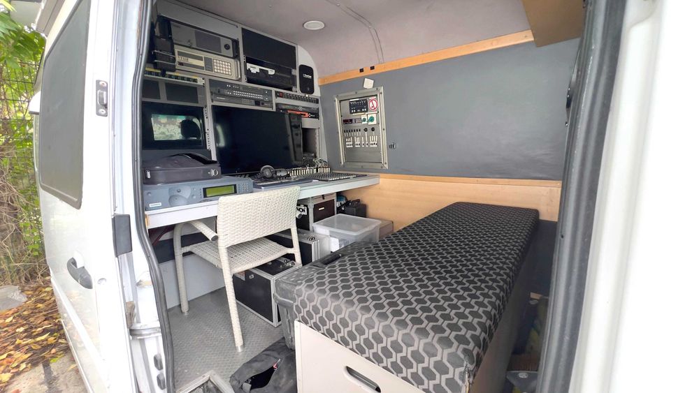 SNG (Satellite News Gathering) автомобил