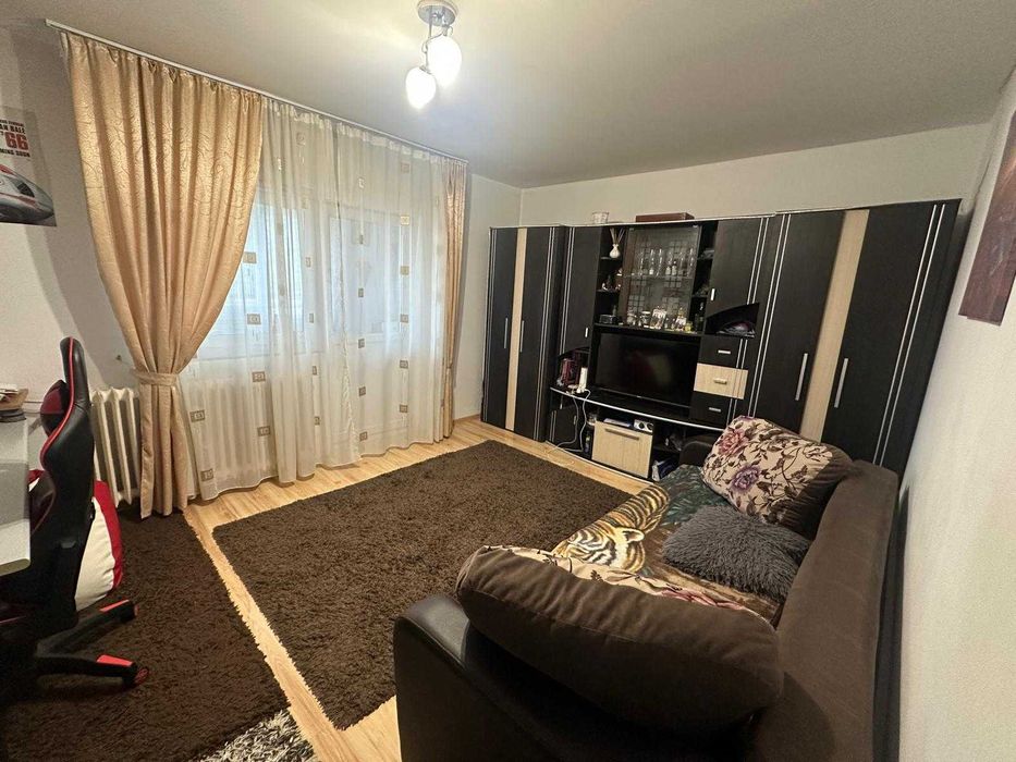 apartament 1 camera langa facultatea de medicina se vinde cu 41500 eur