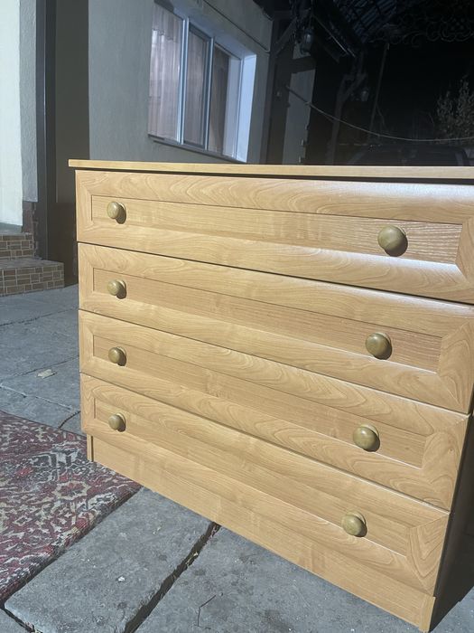 Комод для белья в хорошем состоянии