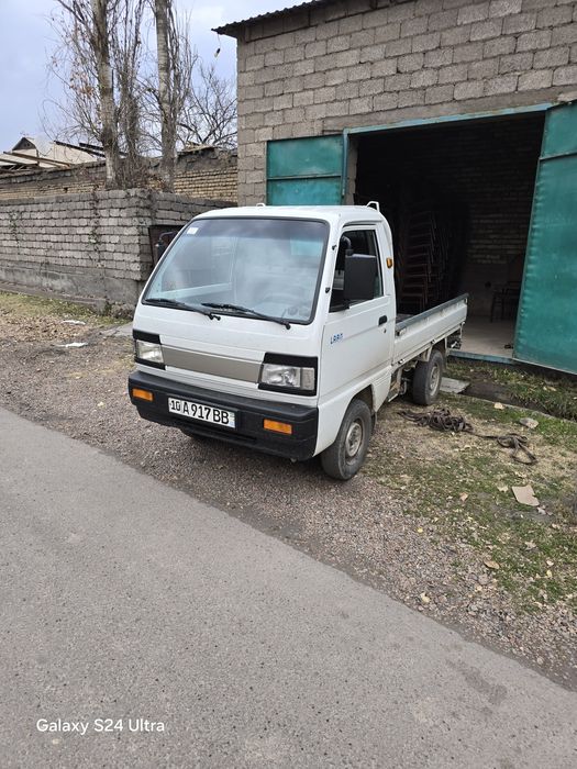 Лабо лабо сотилади