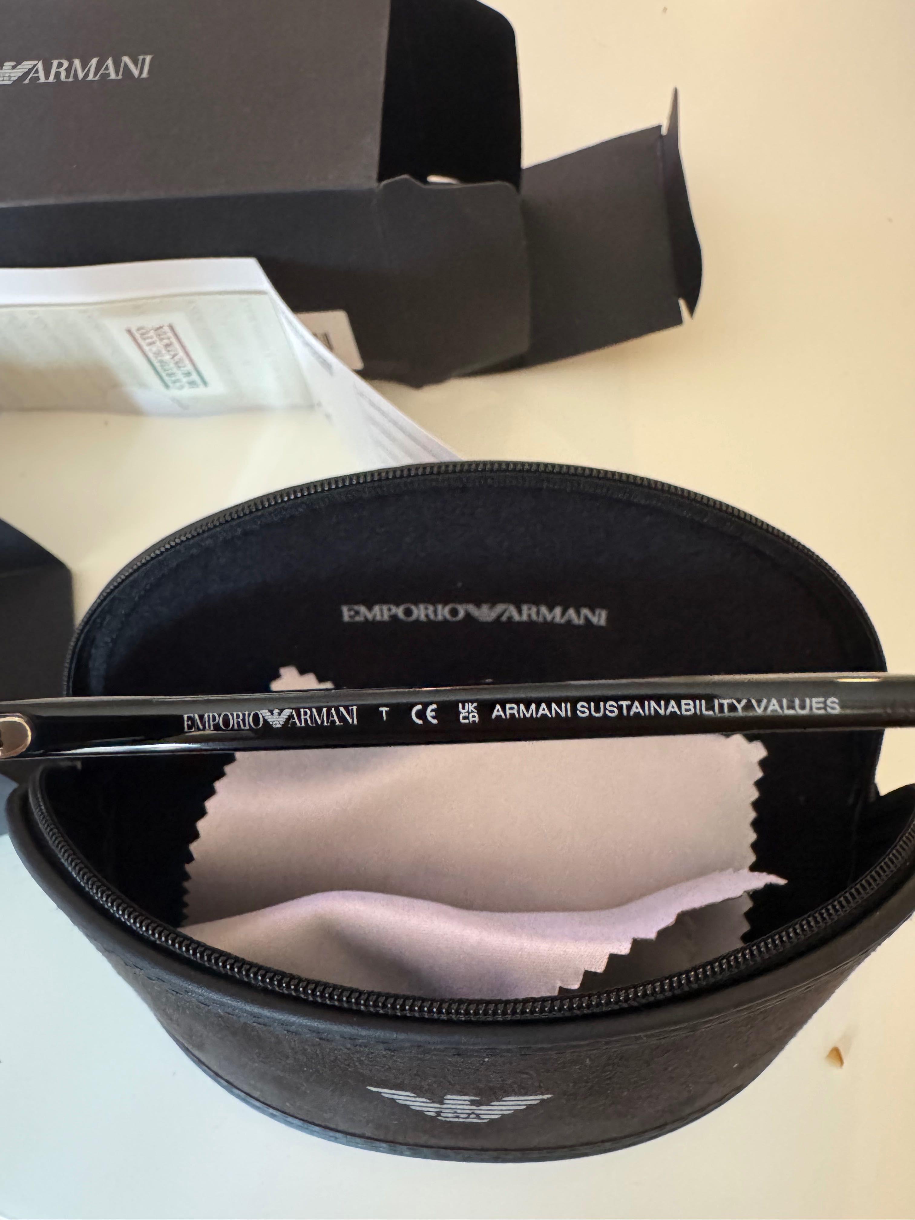 Слънчеви Очила Emporio Armani