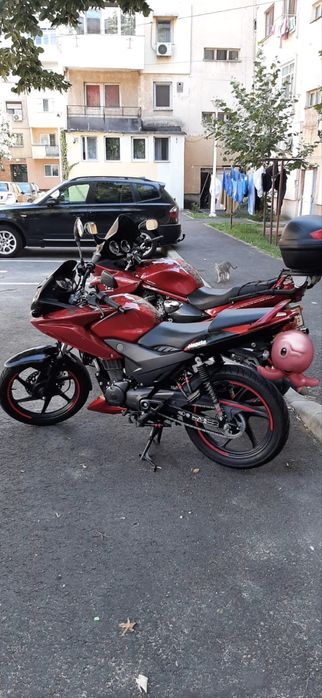 Motocicleta honda CBF125M
