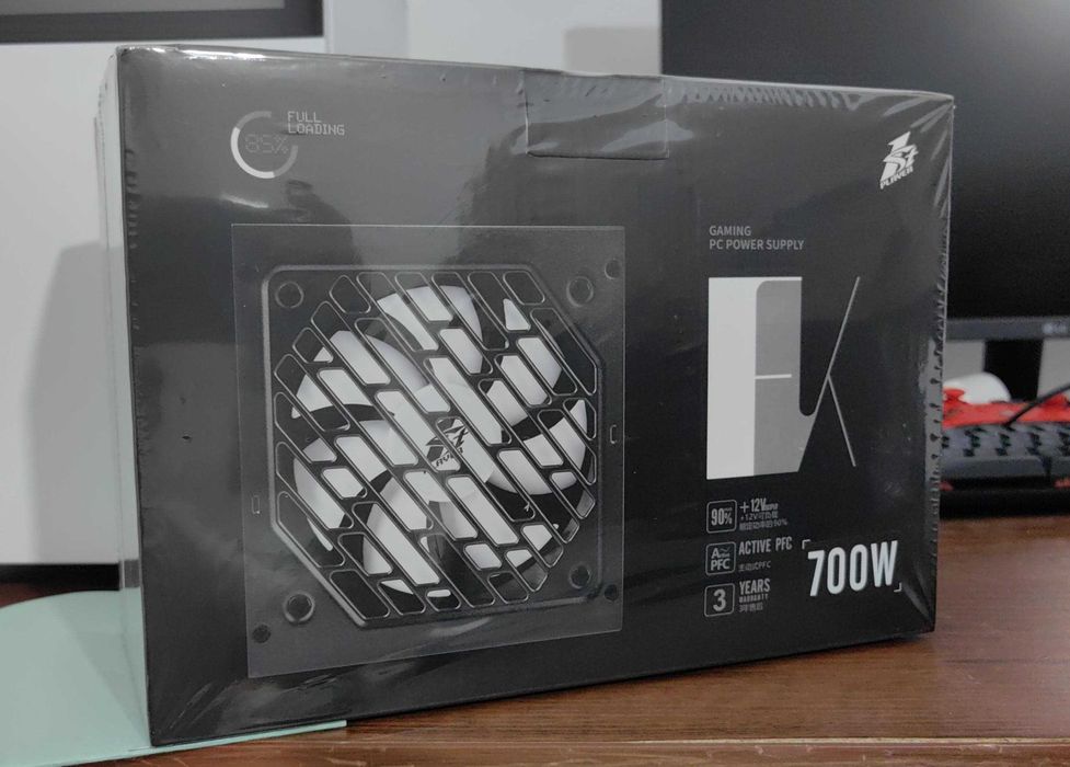 Запечатанная игровая БП 700Вт, 90+