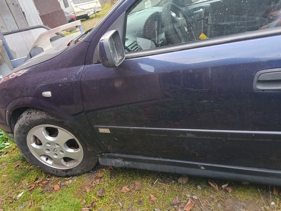 Vând Opel Astra g