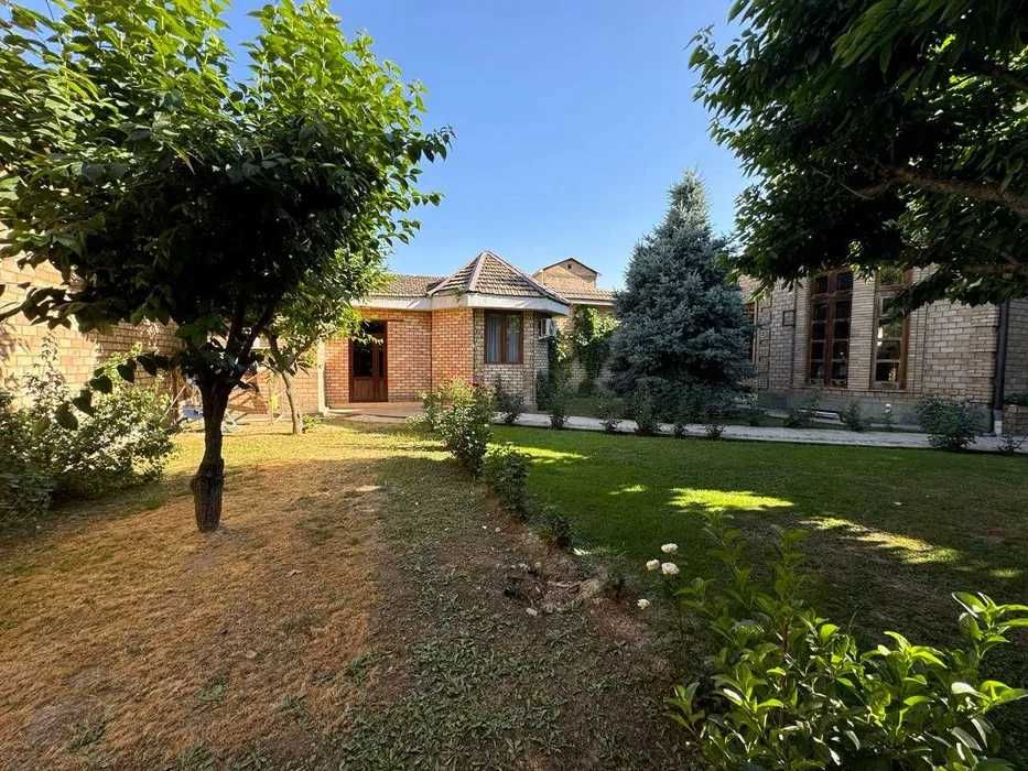 ‼️Метро Минор‼️ Продается Шикарный Углавой ДОМ в ЦЕНТРЕ/8 соток/ 500м²