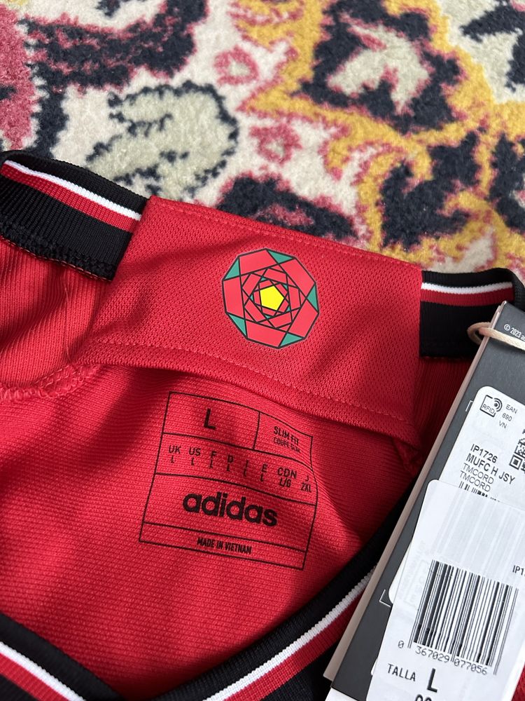 Tricou manchester united. Nou cu eticheta! Marimea L