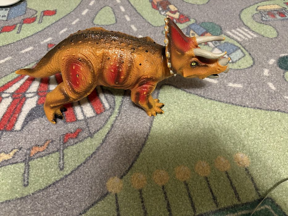 Figurine dinozauri  pentru copii