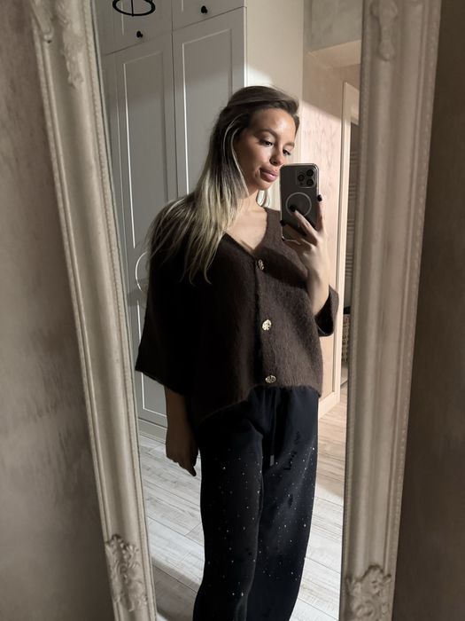 Cardigan maro 40% mohair