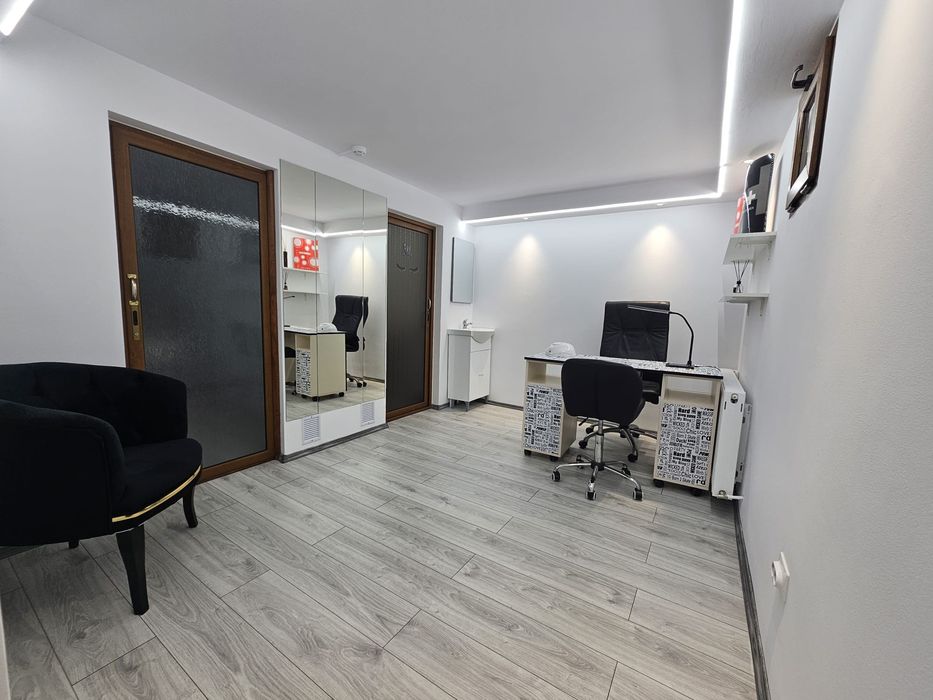 Inchiriere post salon infrumusetare