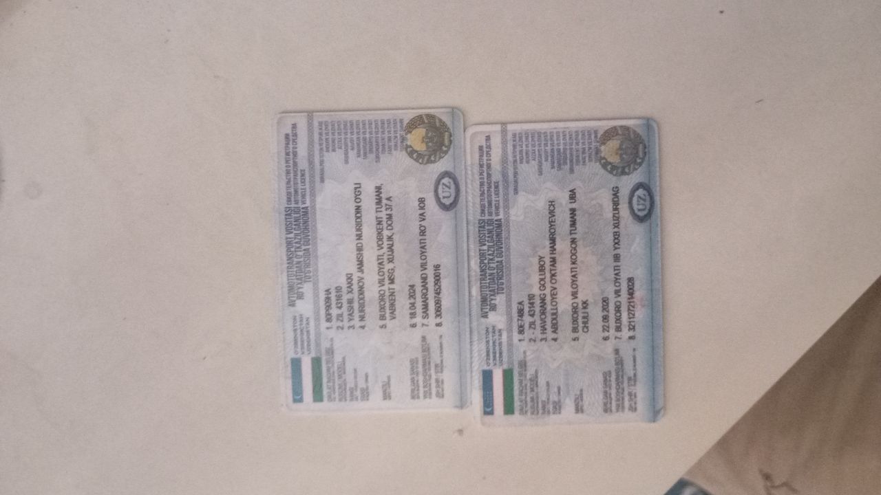 Zil dakument  va zapchastlar bor
