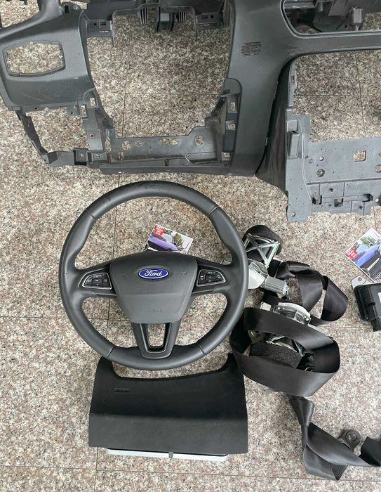 Ford Ecosport plansa de bord - centuri siguranta kit airbag - facelift