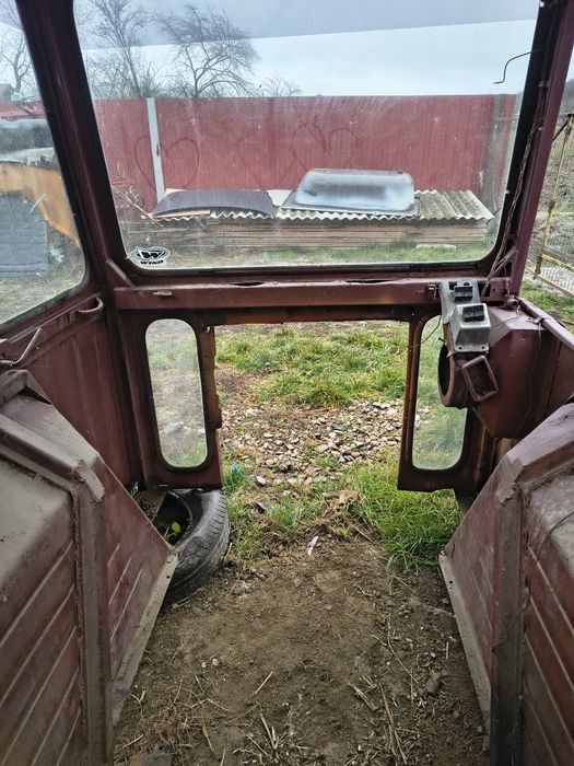 Cabina tractor U650