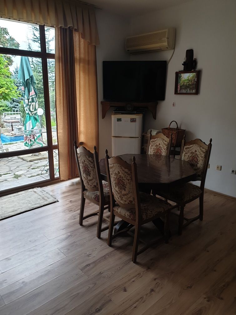 Продава се Къща в Свети Влас - 200 кв.м за 2000 €/кв.м - Снимка #4