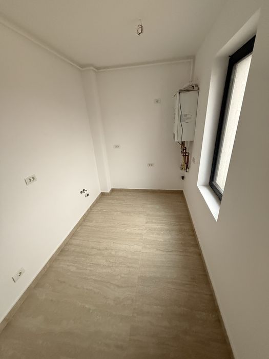 Garsoniera Birou Spatiu Balotesti