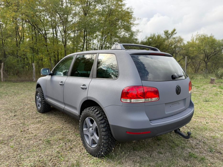 VW Touareg Autoutilitara N1 VR6 4x4 Raptor 

Preț 5500€ negociabil 

k
