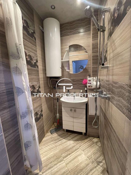 Дава се под наем Тристаен апартамент в Варна, Младост 1 - 75 кв.м за 400 € - Снимка #8