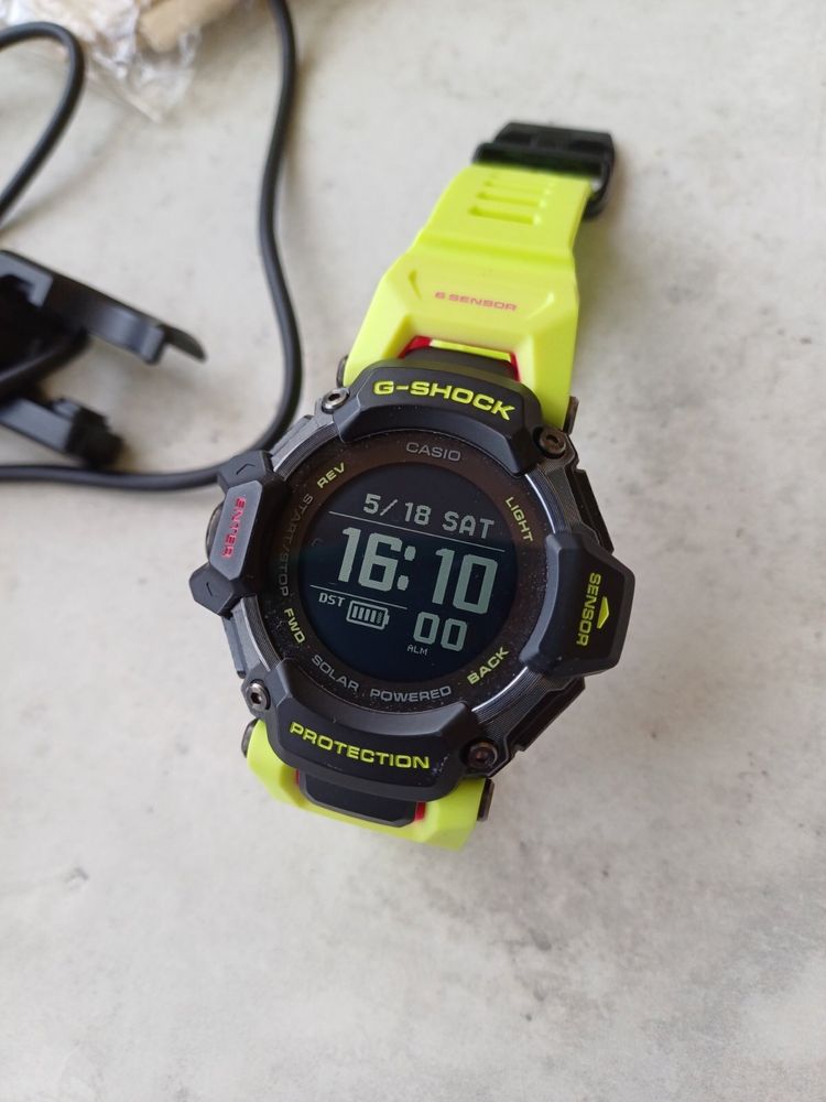 Casio g-shock gbd H2000