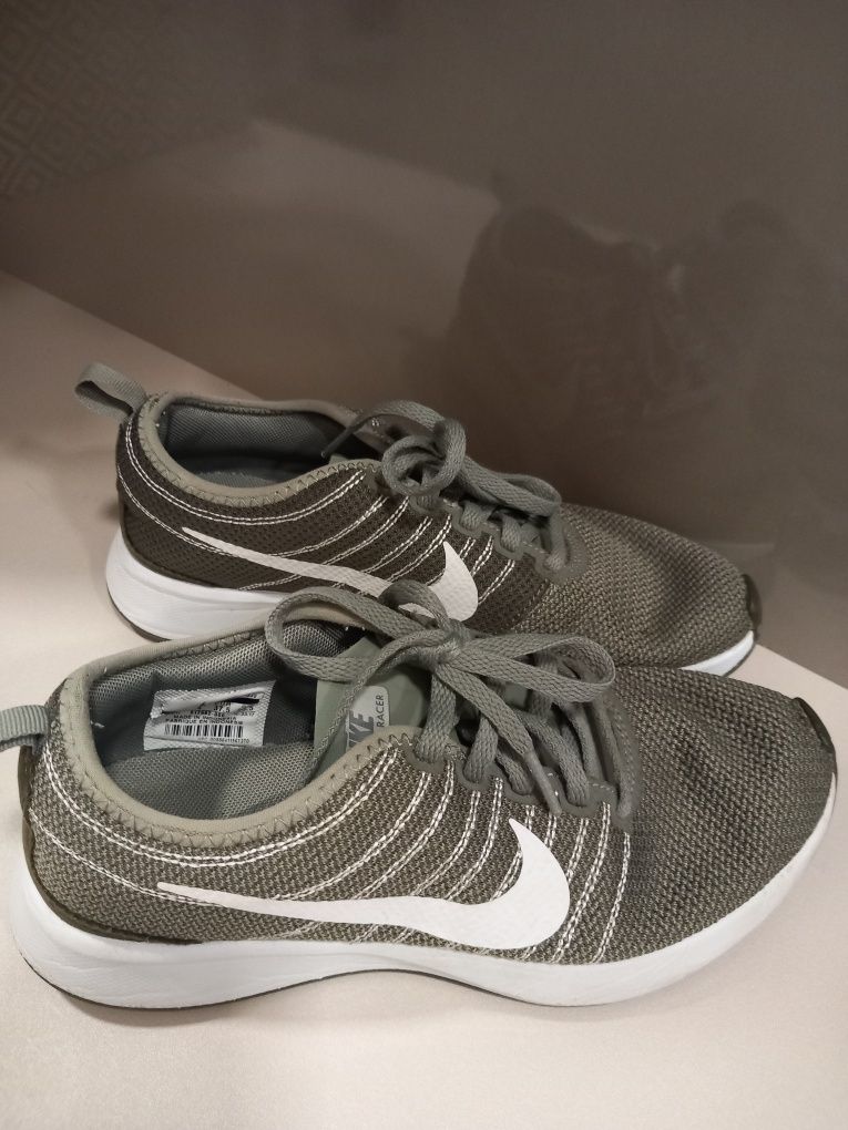 Маратонки Nike Dualtone racer /37.5