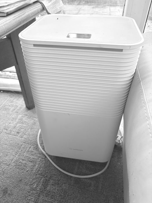 Umidificator de vanzare in foarte putin folosit