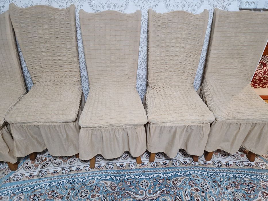 Чехлы для стульев продам