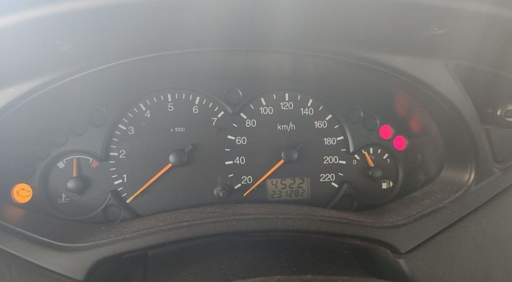 Când Ford focus 2003