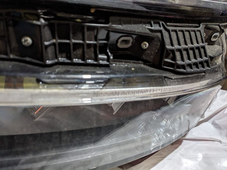 De vânzare far și bară față Nissan Qashqai