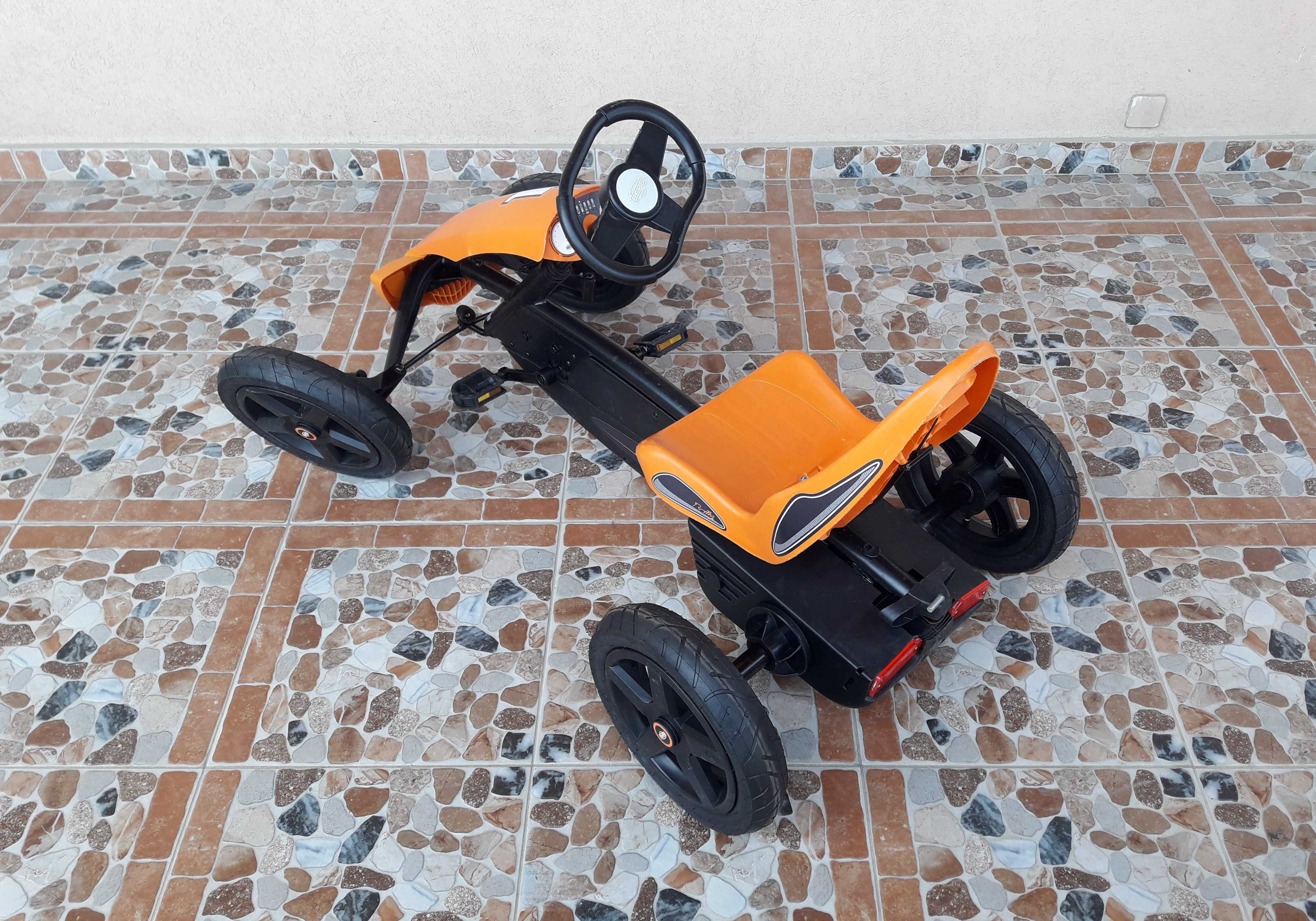 Cart (kart) cu pedale pentru copii BERG Rally - orange