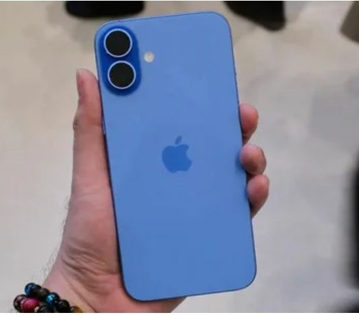 Продам айфон 16 в идеальном состоянии