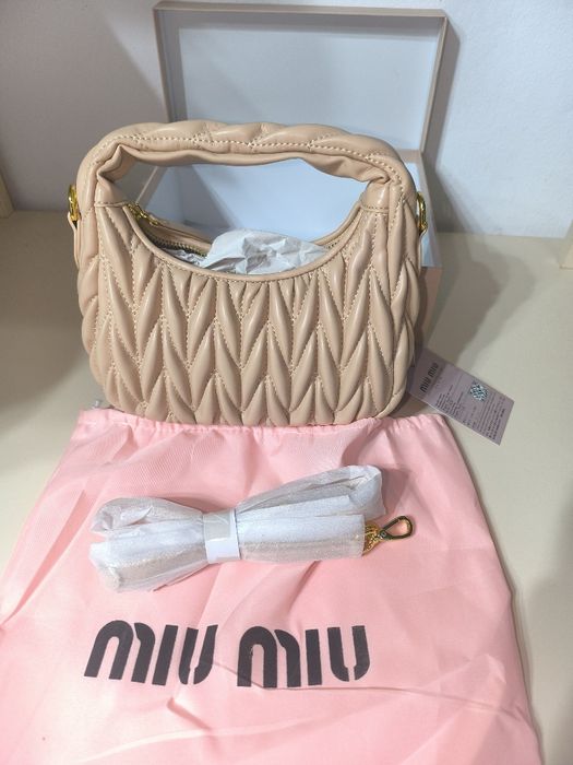 Geanta Miu Miu bej