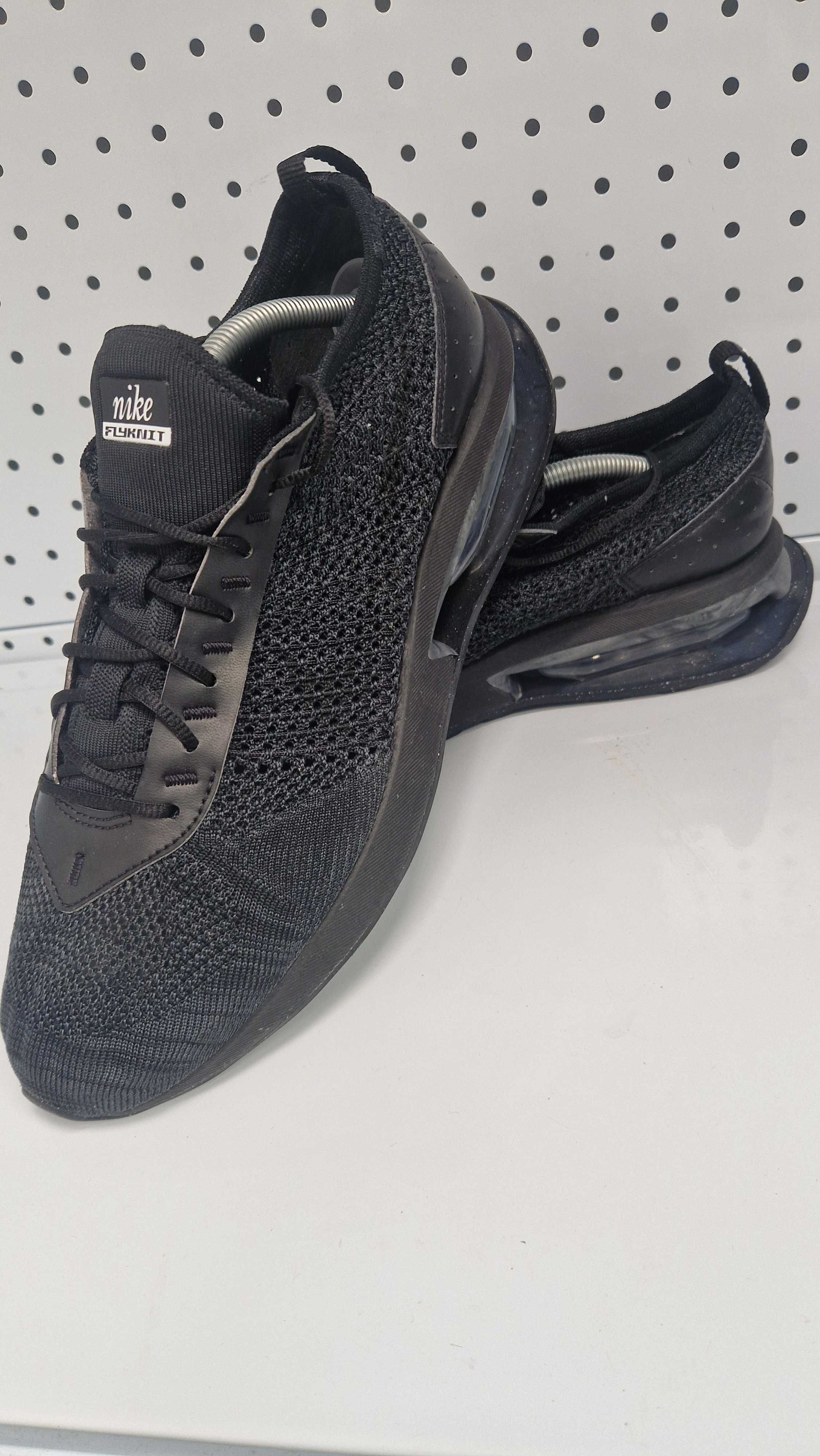 Оригинални мъжки маратонки-Nike Flyknit