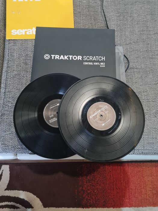 Vând vinyl dj usb interface/Plug and Play