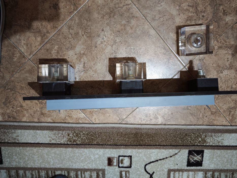 Полилей 3ка халогенни крушки G9