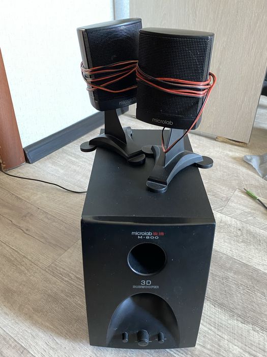 Продам subwoofer m-800