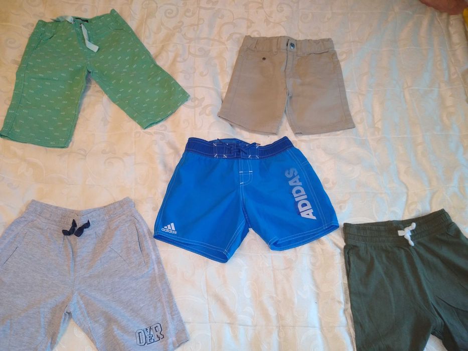 Pantaloni scurți băieți 5-6 ani