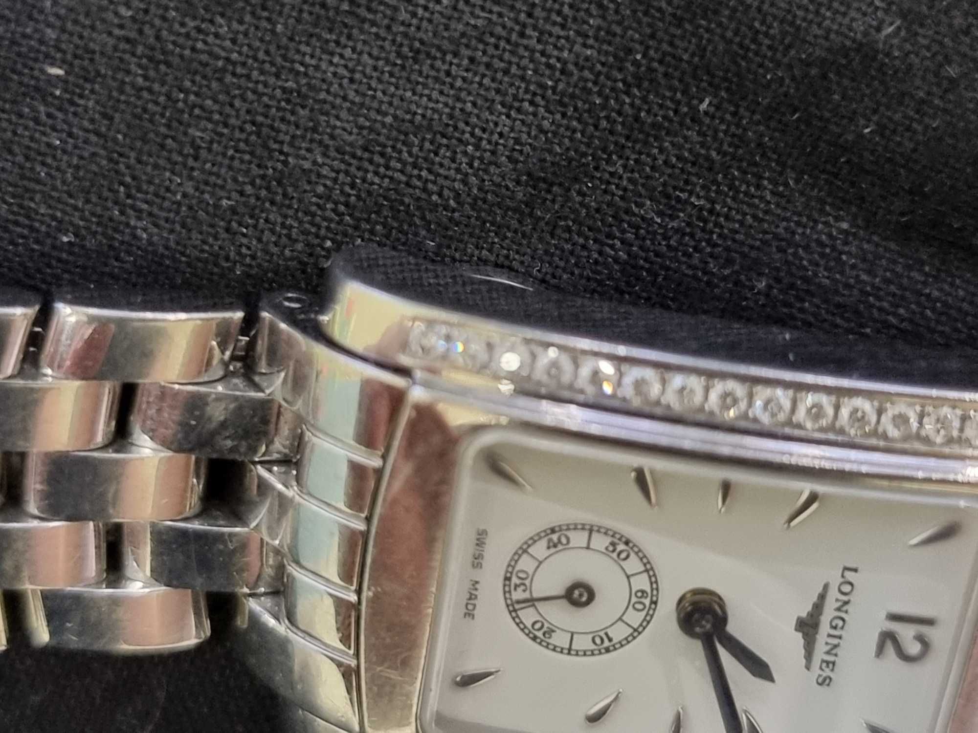 Дамски часовник с диаманти Longines DolceVita