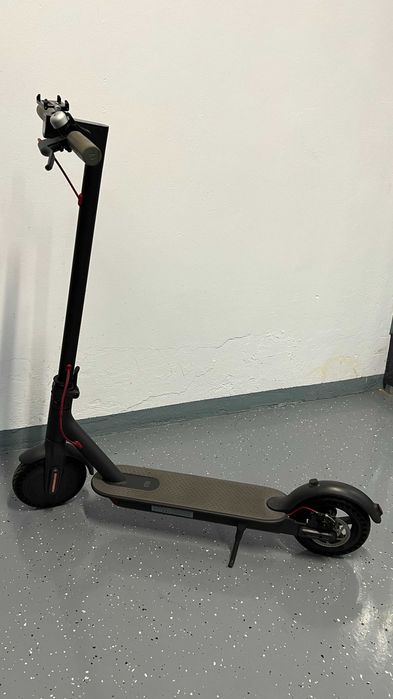 Trotineta electrica Xiaomi Mijia M365