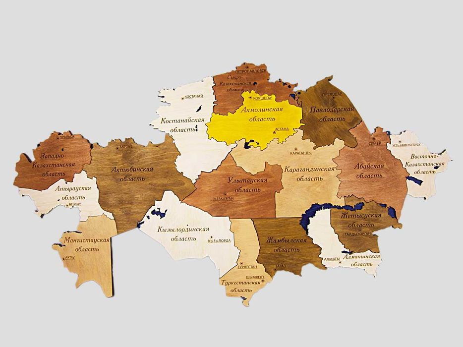Карта Казахстана из дерева настенная