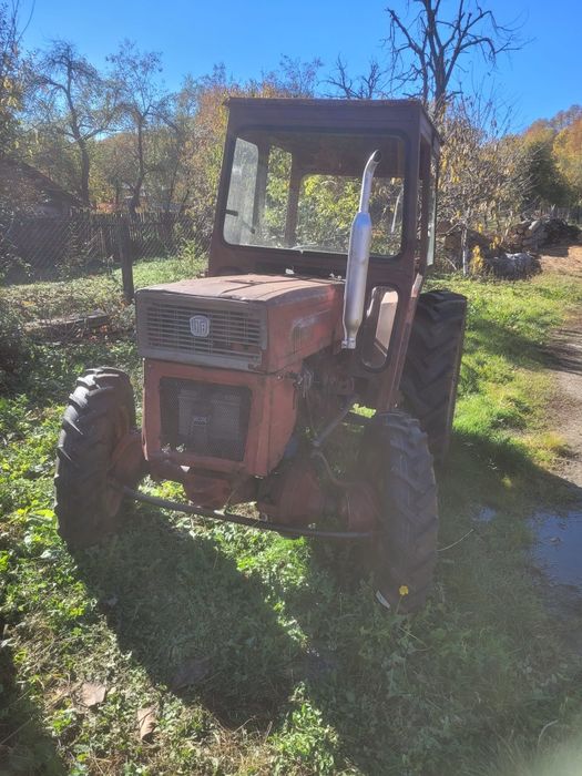 Tractor Universal 445 DT