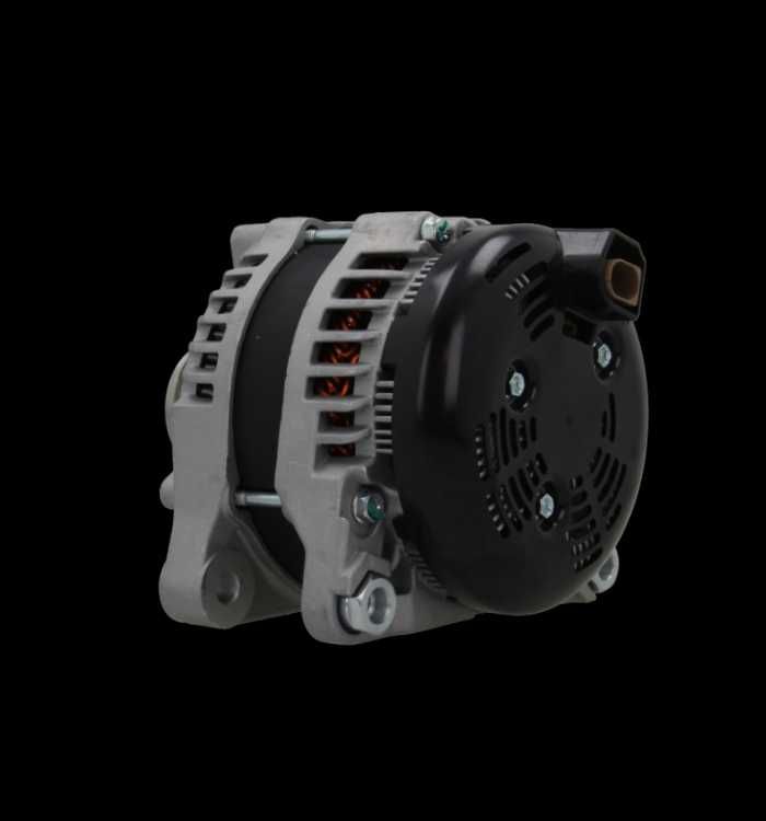 Alternator Denso reconditionat pentru Range Rover Evoque  1042106360