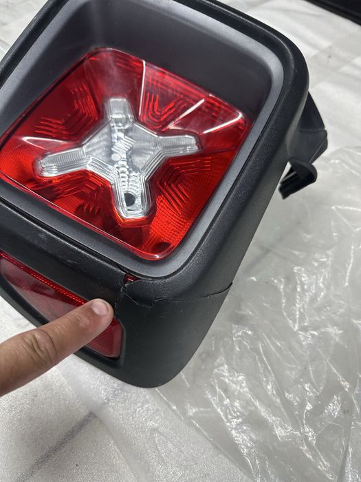 Stop dreapta jeep renegade.