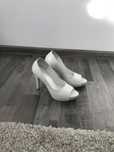 Pantofi mireasa marimea 35