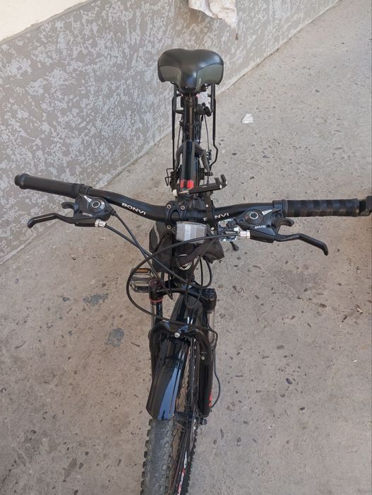 Veleseped Sotiladi Bonvi