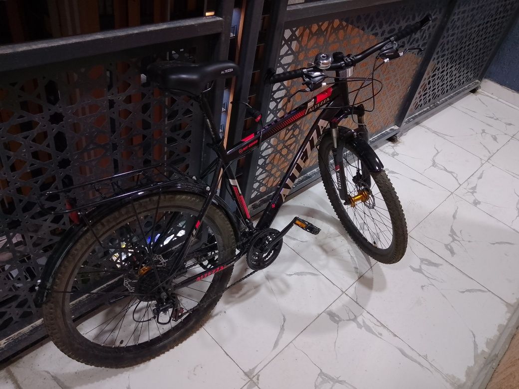 Altezza velosiped sotiladi srochna