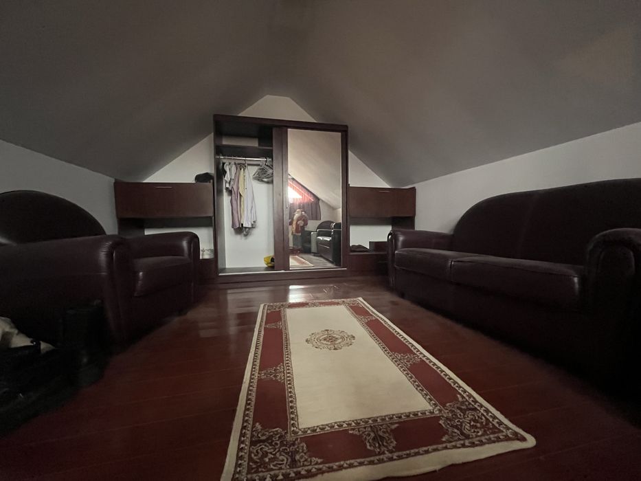 Casa Parter+Etaj-Zona centrala