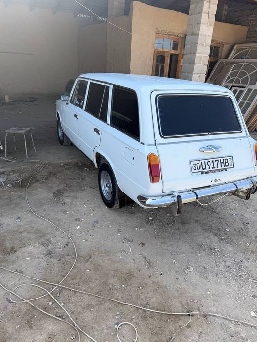 Jiguli 2102 xolati yaxshi