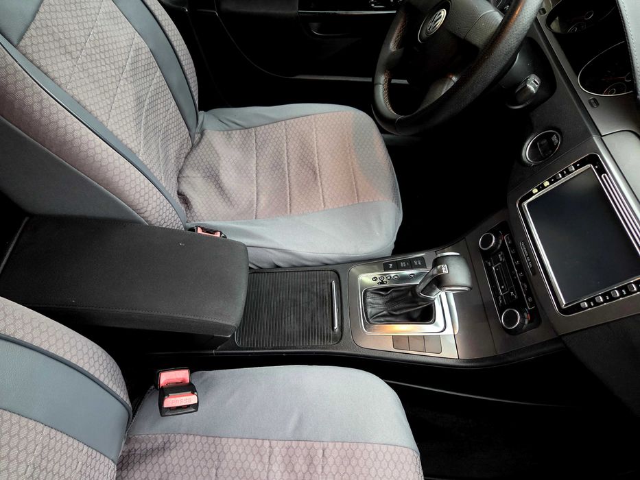 Volkswagen Passat B6 2.0 TDI 140 cp Euro 5 AUTOMATA