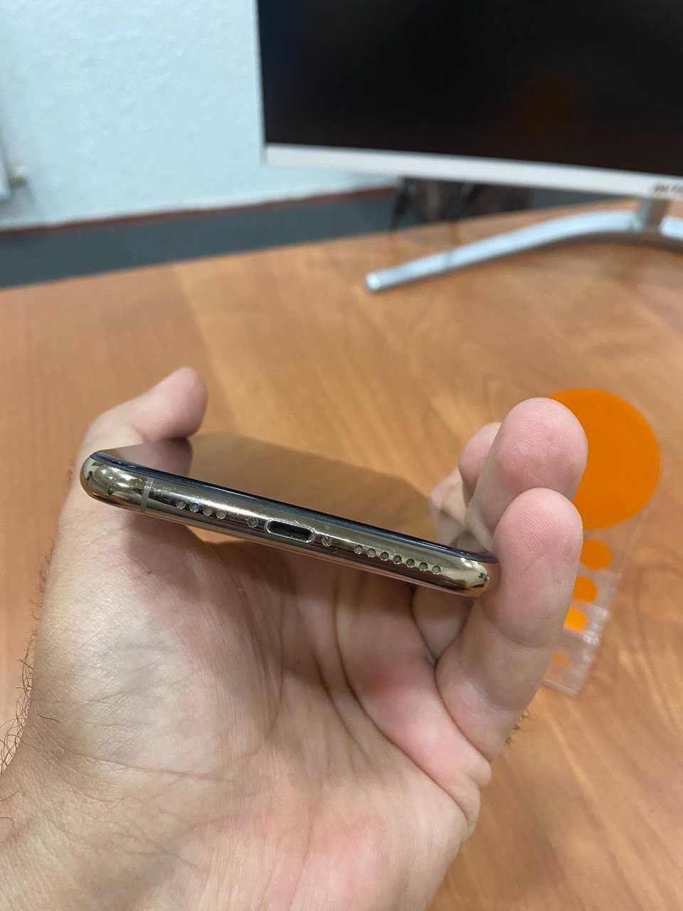 iPhone Xs Max 64